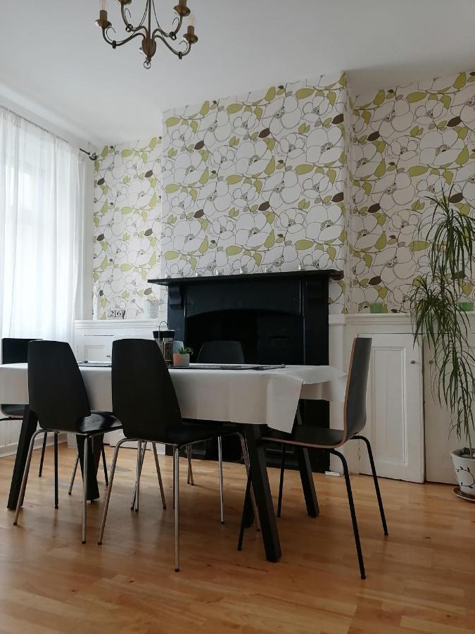 Вилла Tynant House- Modern 3 Bed House- City Centre And Free Parking Кардифф Экстерьер фото