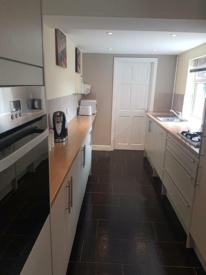 Tynant House- Modern 3 Bed House- City Centre And Free Parking Кардифф Экстерьер фото