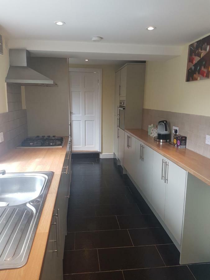 Tynant House- Modern 3 Bed House- City Centre And Free Parking Кардифф Экстерьер фото